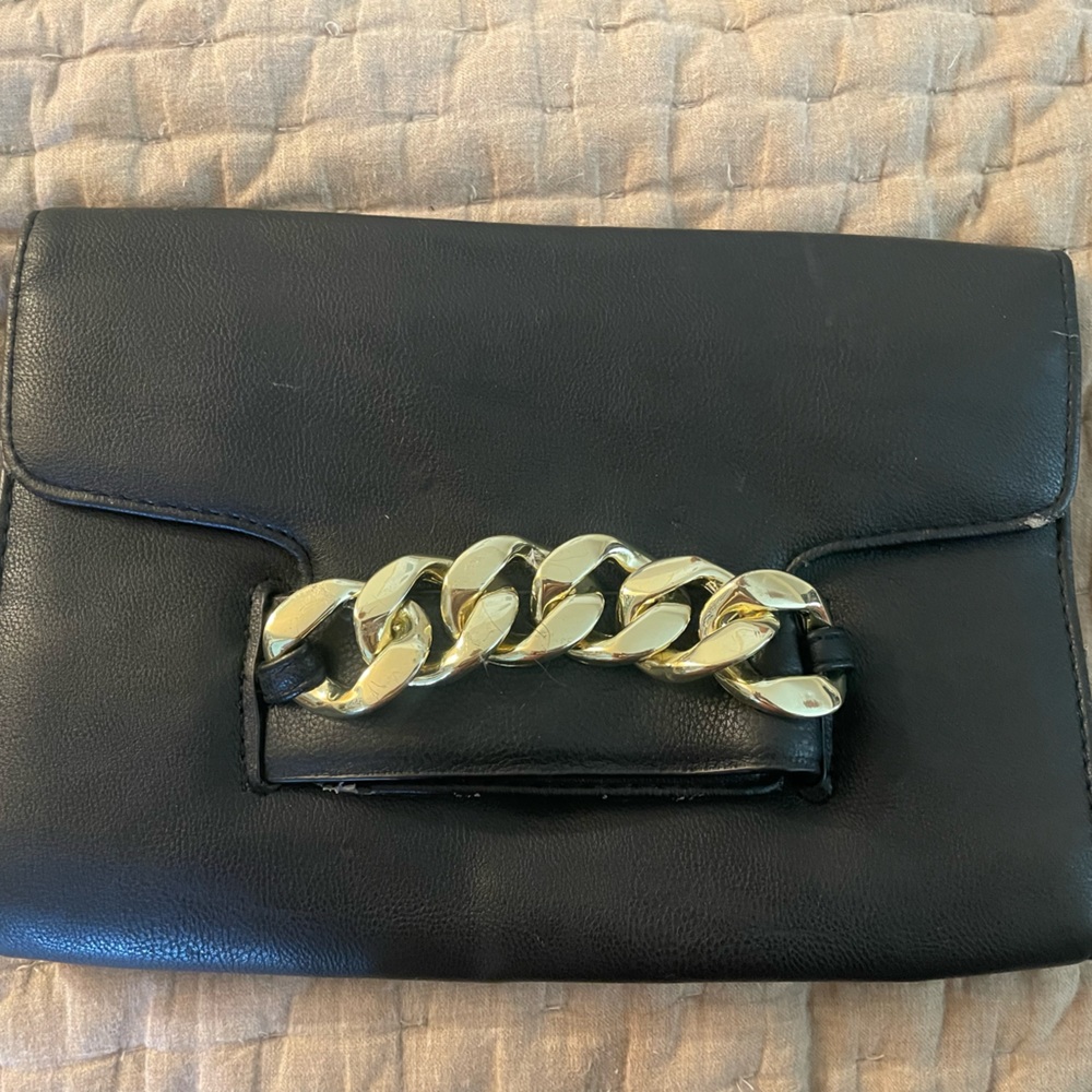 Black Clutch